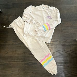 Cute & cozy sweatsuit